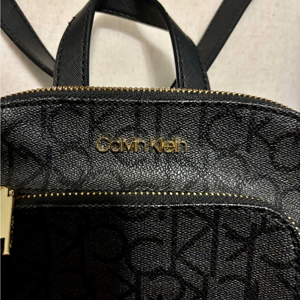 Calvin Klein Hudson Monogram Front Half Zip Pocket Backpack - Picture 4 of 6